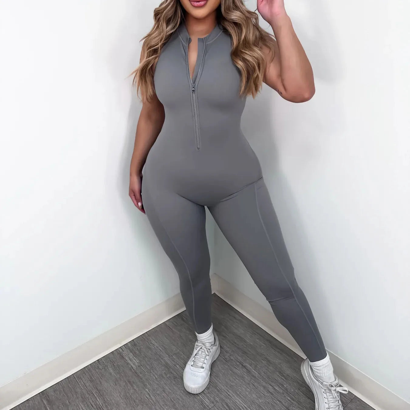 Zipper Padded Yoga Jumpsuit Short Playsuit Women Romper Sleeveless Gym Fitness Overalls One Piece Sports Shorts Bodysuit
